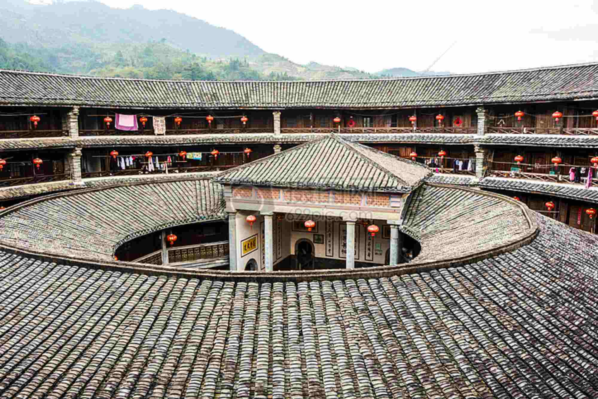 Tianluokeng Tulou Cluster Tour