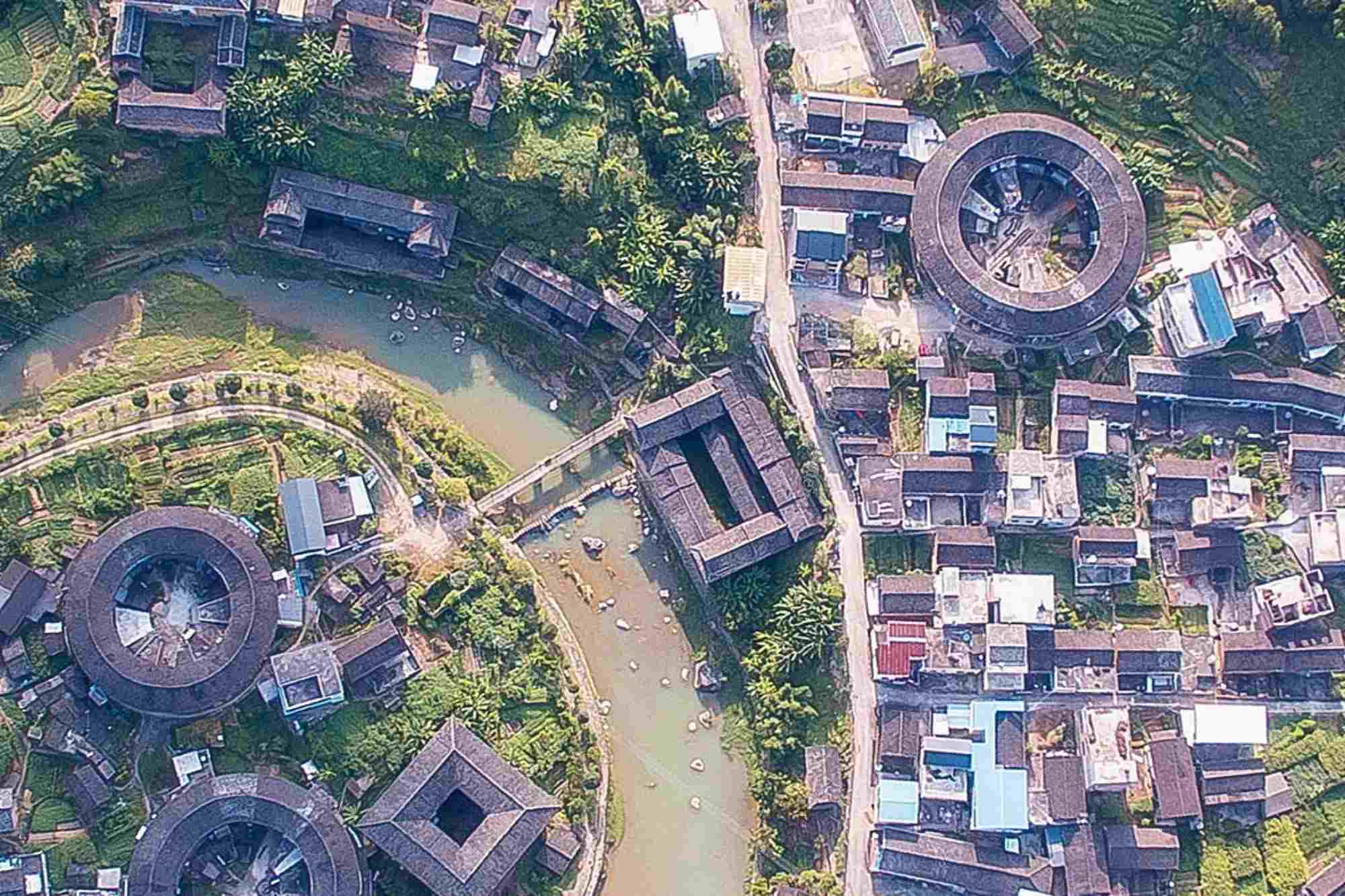 Jiuqu Stream Tour