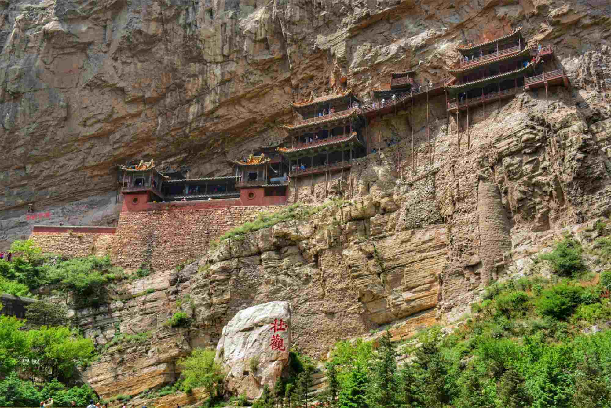 Yungang Grottoes Tour