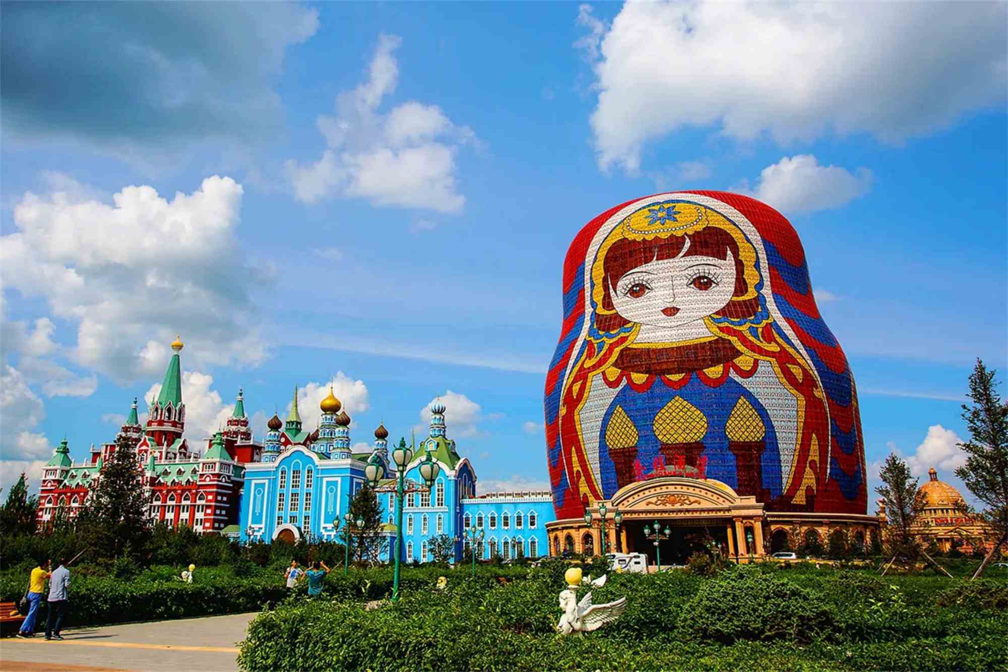 Manzhouli Matryoshka Plaza Tour