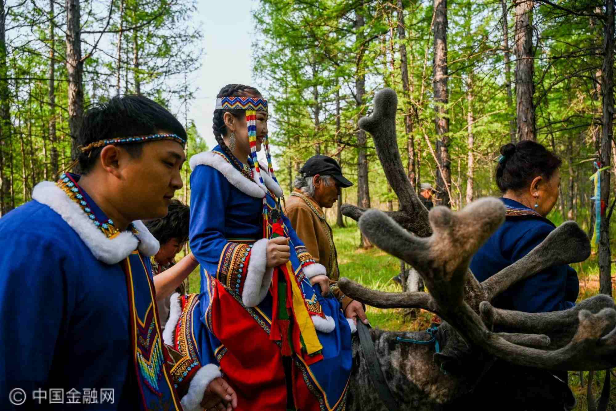 Aoluguya Reindeer Village Tour