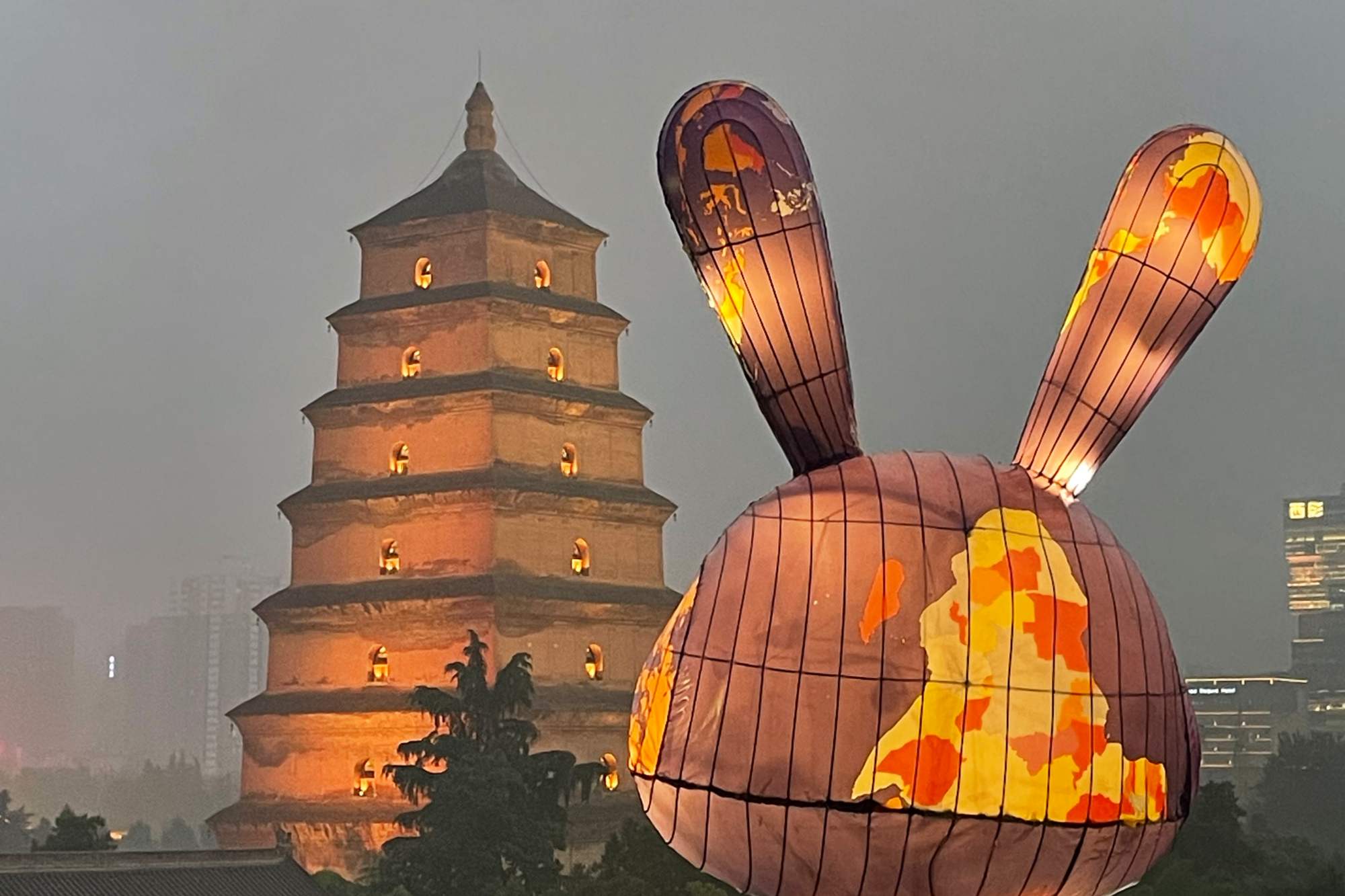 Big Wild Goose Pagoda Tour