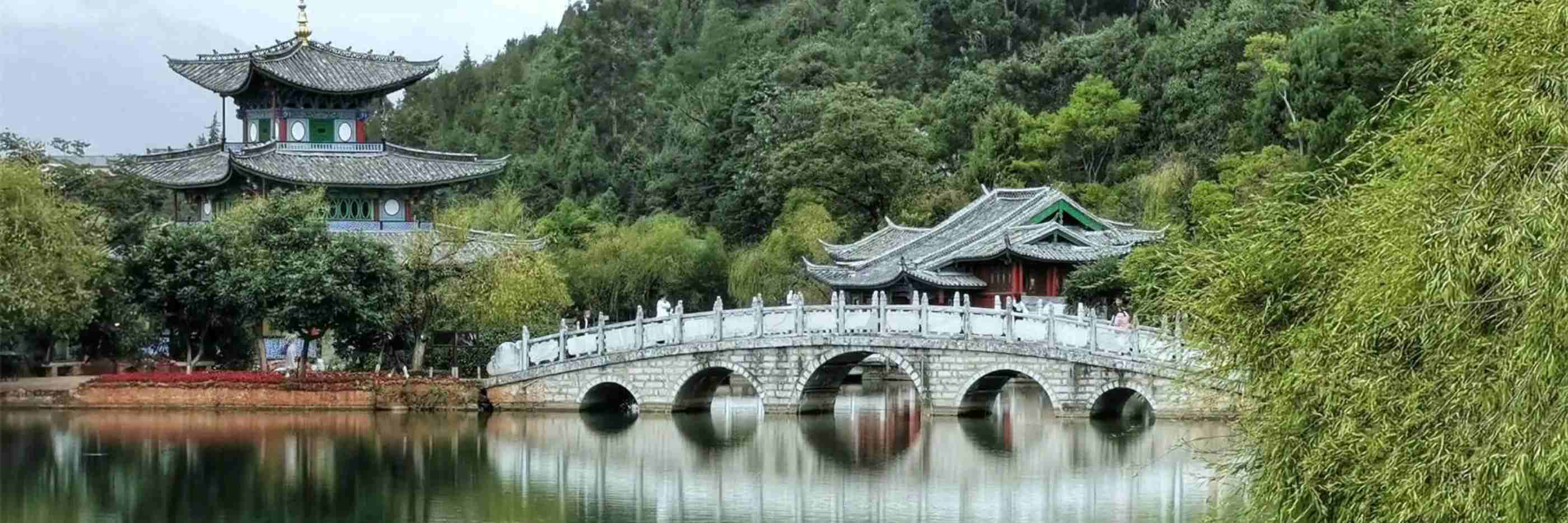 Lijiang travel agency