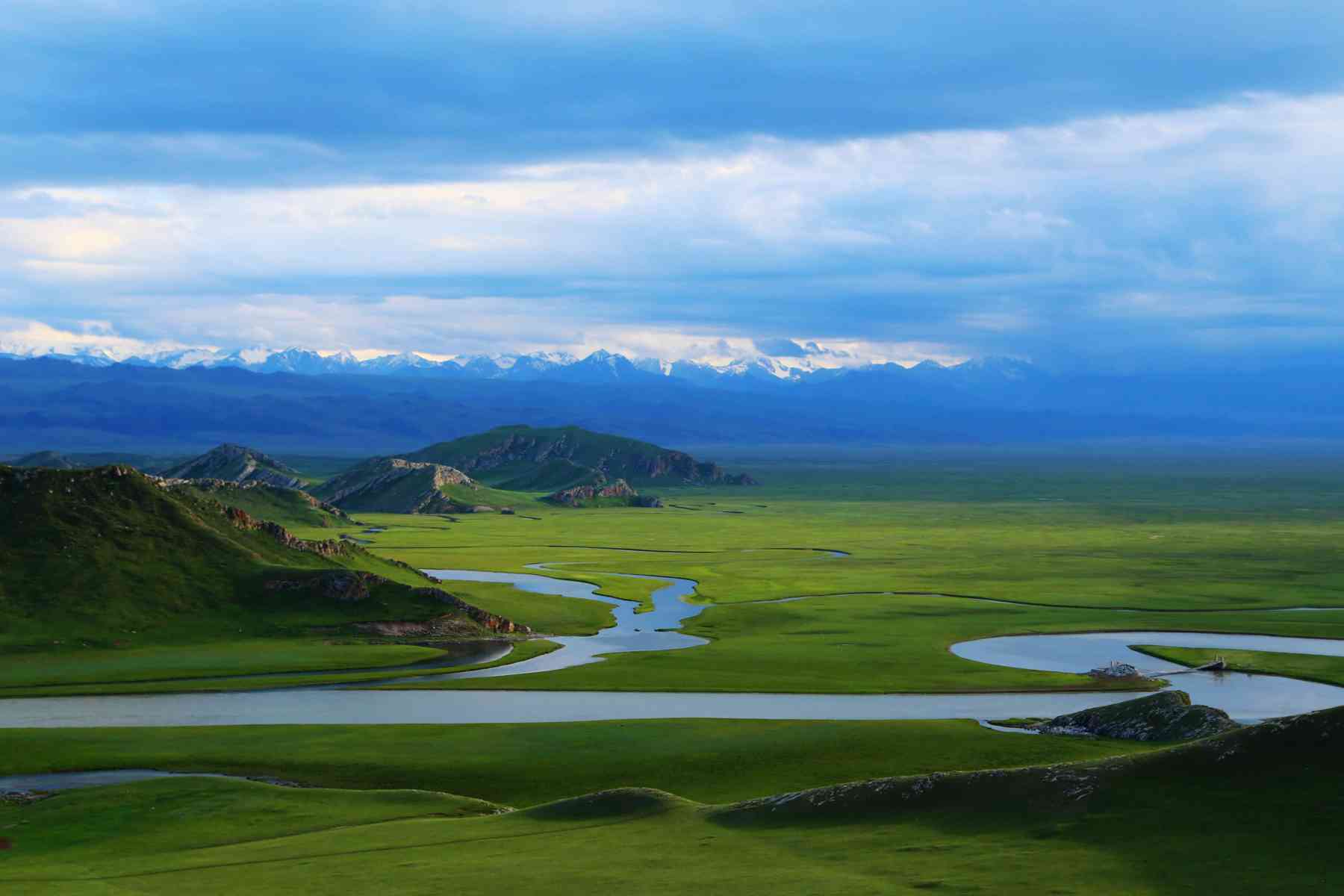 Bayinbuluk Grassland