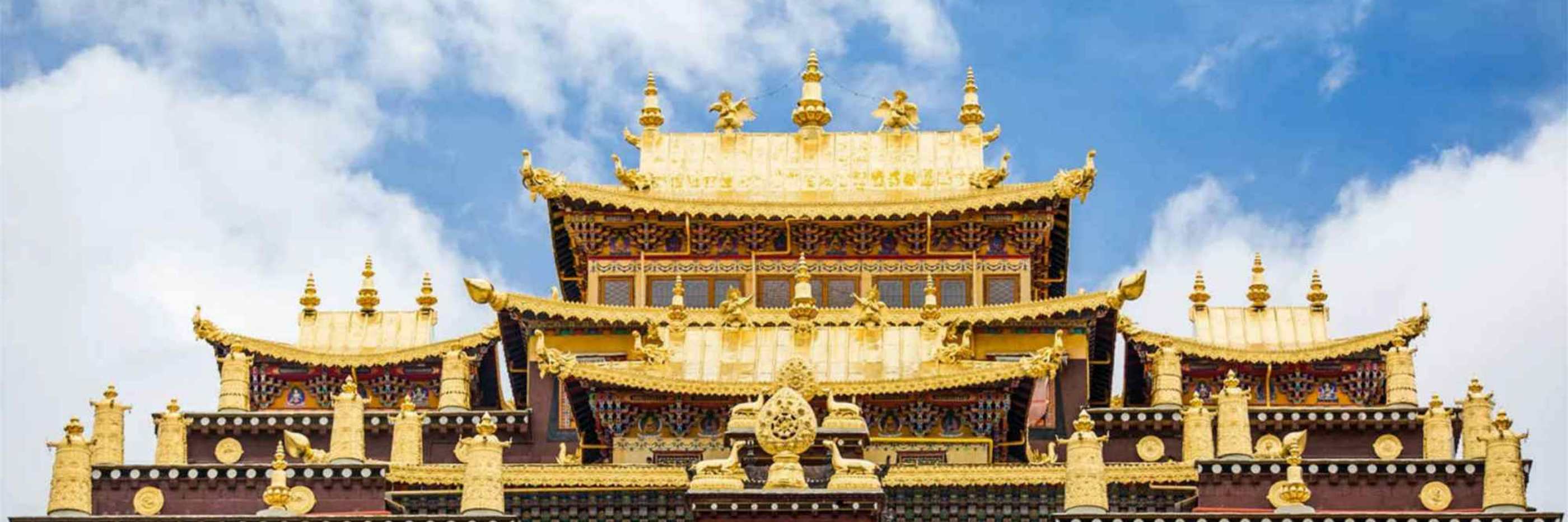 Sumtsaling Monastery Tour