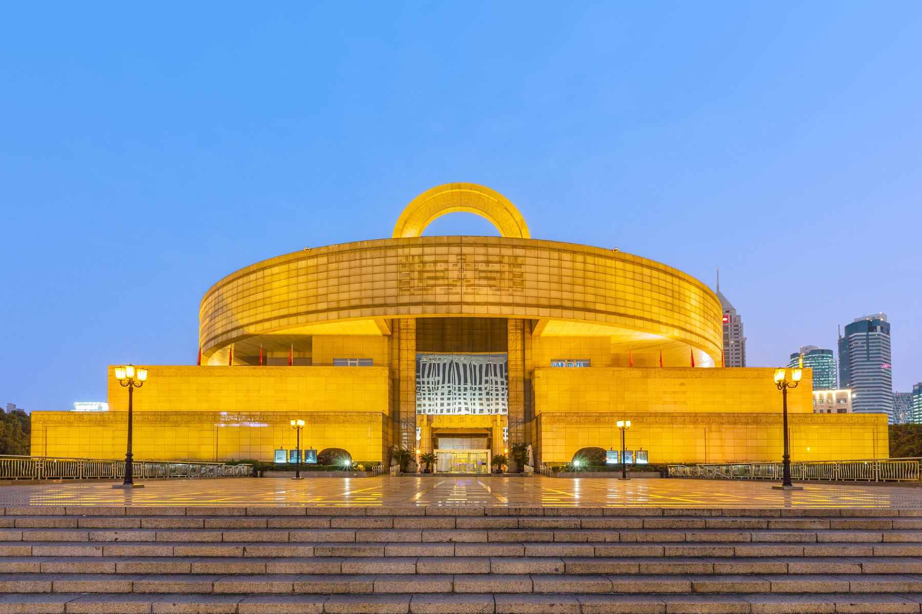 5-Day China Classic Tour of Hong Kong, Suzhou and Shanghai