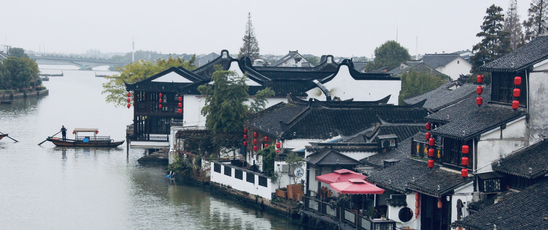 Zhujiajiao Water Town and Shanghai City Private Day Tour