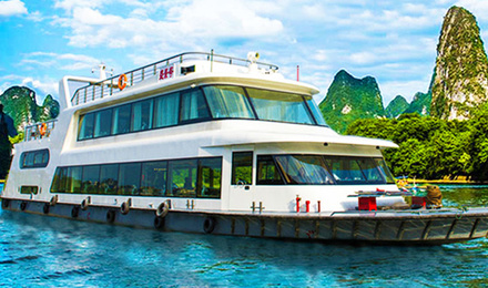 Guilin Yangshuo Private Day Tour Including Li River and West Street