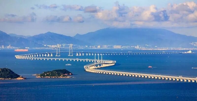 Shenzhen Departure: Hong Kong-Zhuhai-Macao Bridge + Jingshan Park + Zhuhai Yuanmingyuan Chinese Group Day Tour