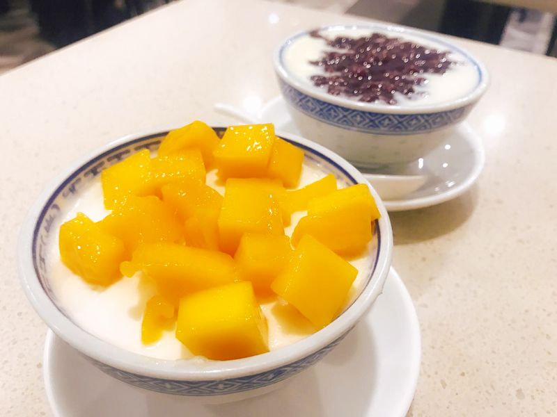 Must-Try Food Trail! Guangzhou Evening Food Tour & English Guide (All food Include)