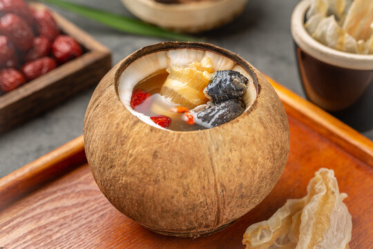 Must-Try Food Trail! Guangzhou Evening Food Tour & English Guide (All food Include)
